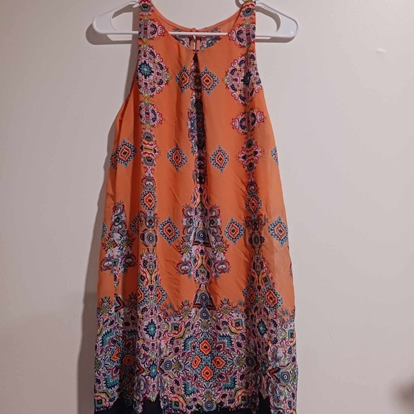 Dress - Picture 1 of 2